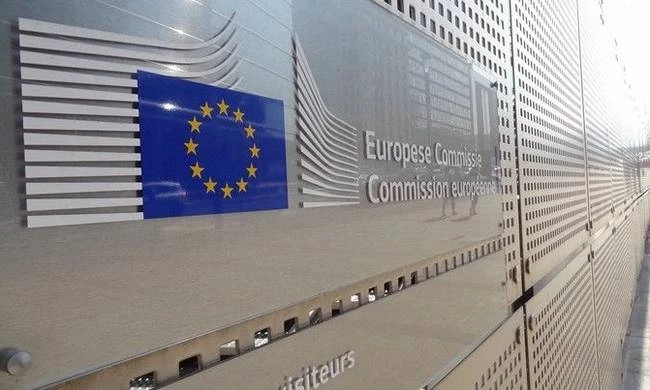 Θετική η έκθεση της Κομισιόν  – Ευχάριστα τα νέα για το πρωτογενές πλεόνασμα